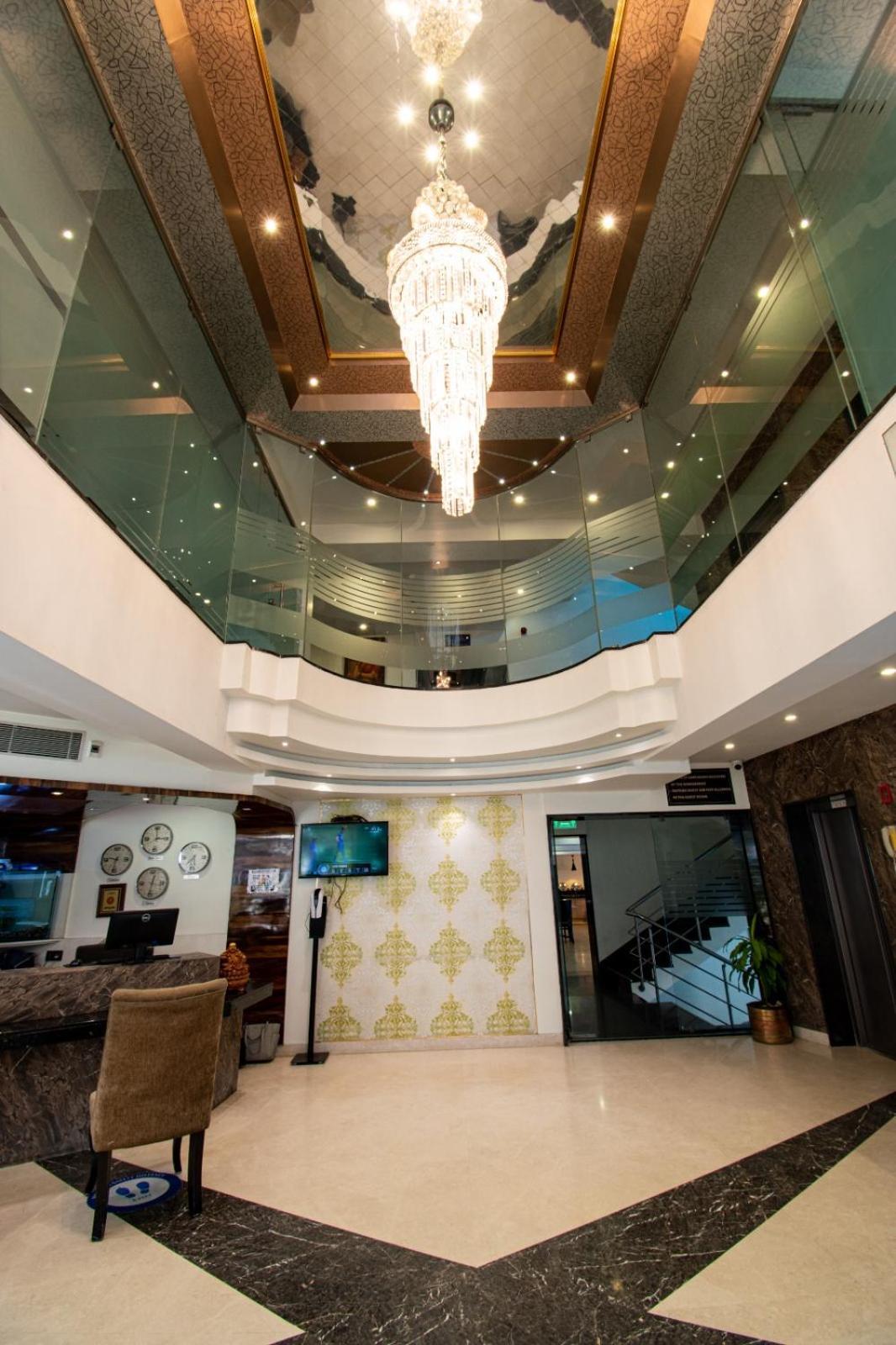 Akshaya Aura Otel Bangalore Dış mekan fotoğraf