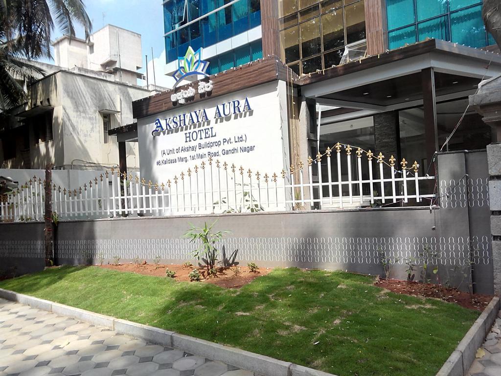 Akshaya Aura Otel Bangalore Dış mekan fotoğraf