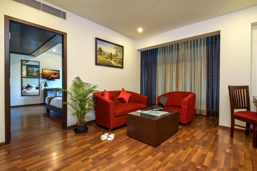 Akshaya Aura Otel Bangalore Dış mekan fotoğraf